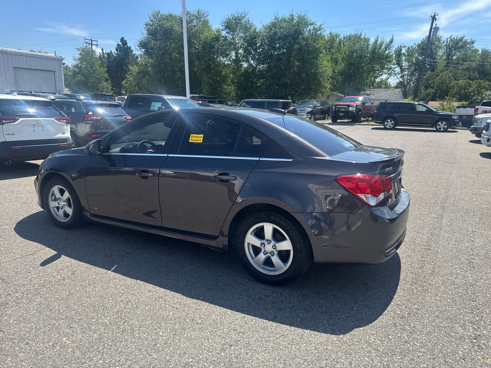 Thumbnail: 2016 Chevrolet Cruze - 21
