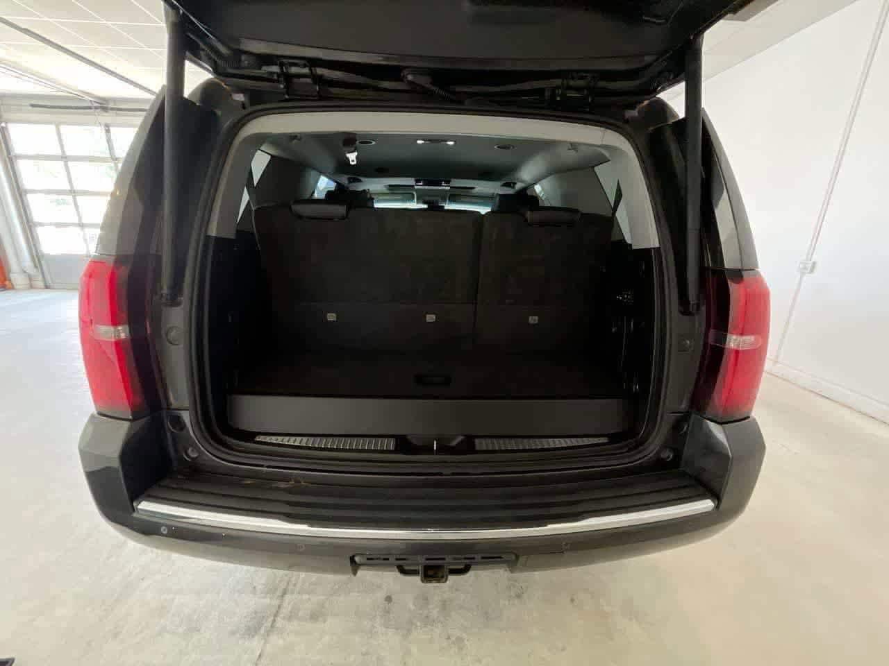 Thumbnail: 2015 Chevrolet Tahoe - 24