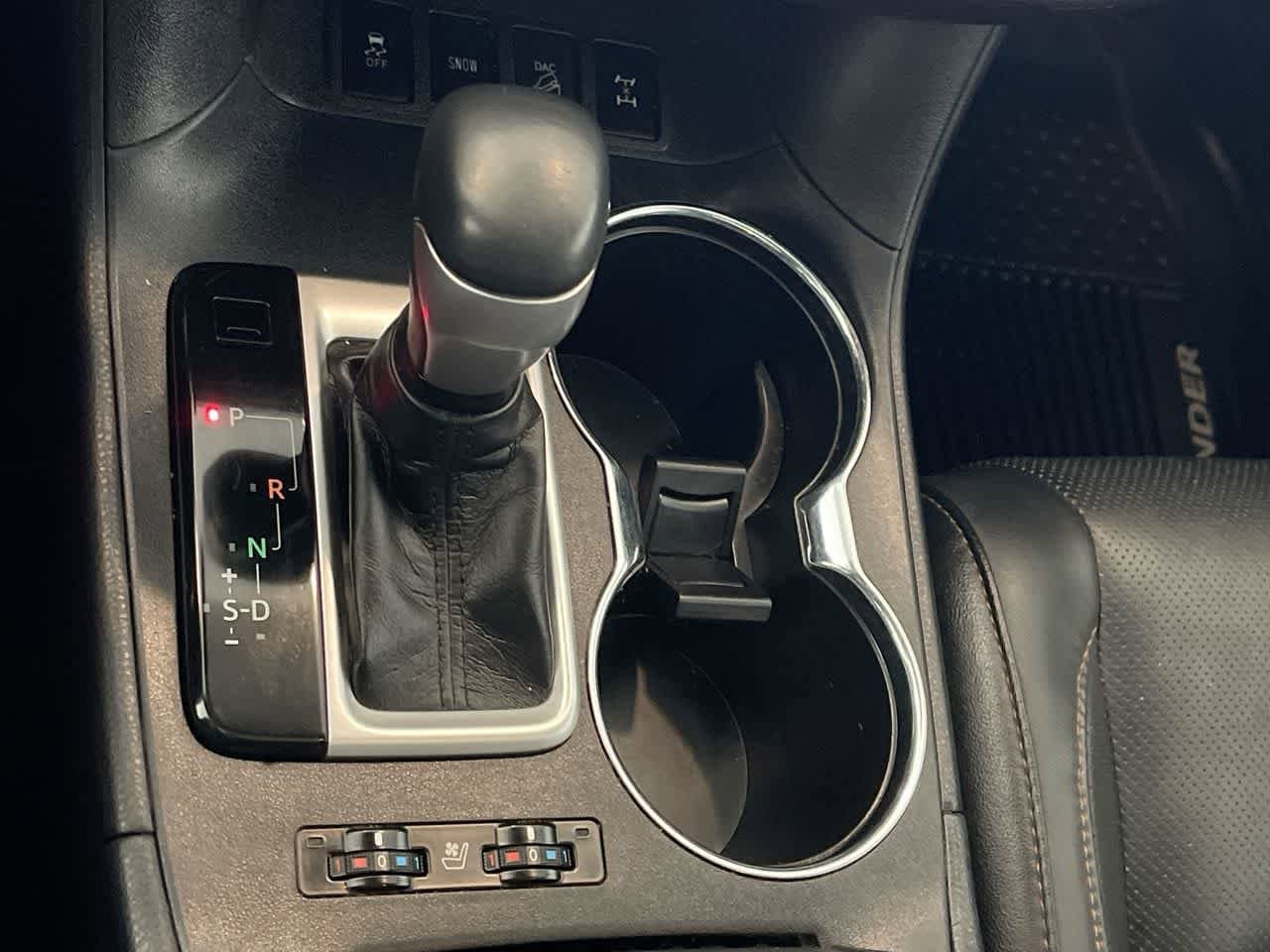 Thumbnail: 2019 Toyota Highlander - 20