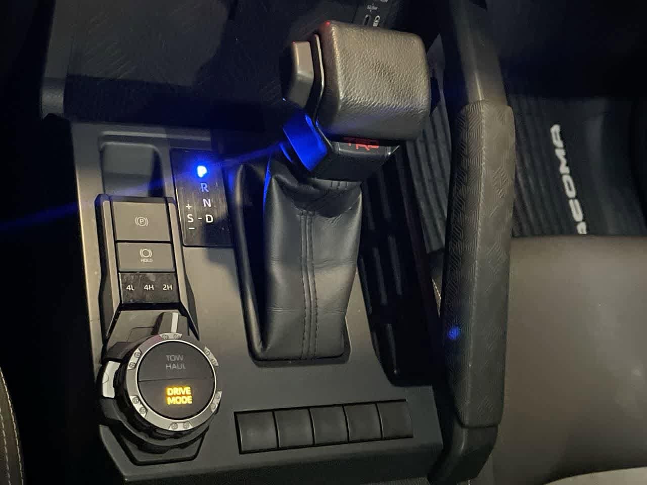 Thumbnail: 2024 Toyota Tacoma - 20