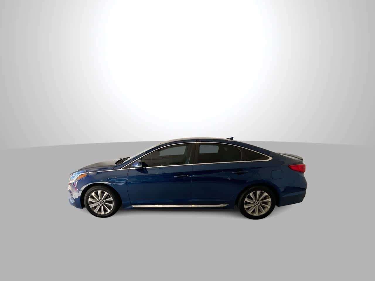Thumbnail: 2017 Hyundai Sonata - 5