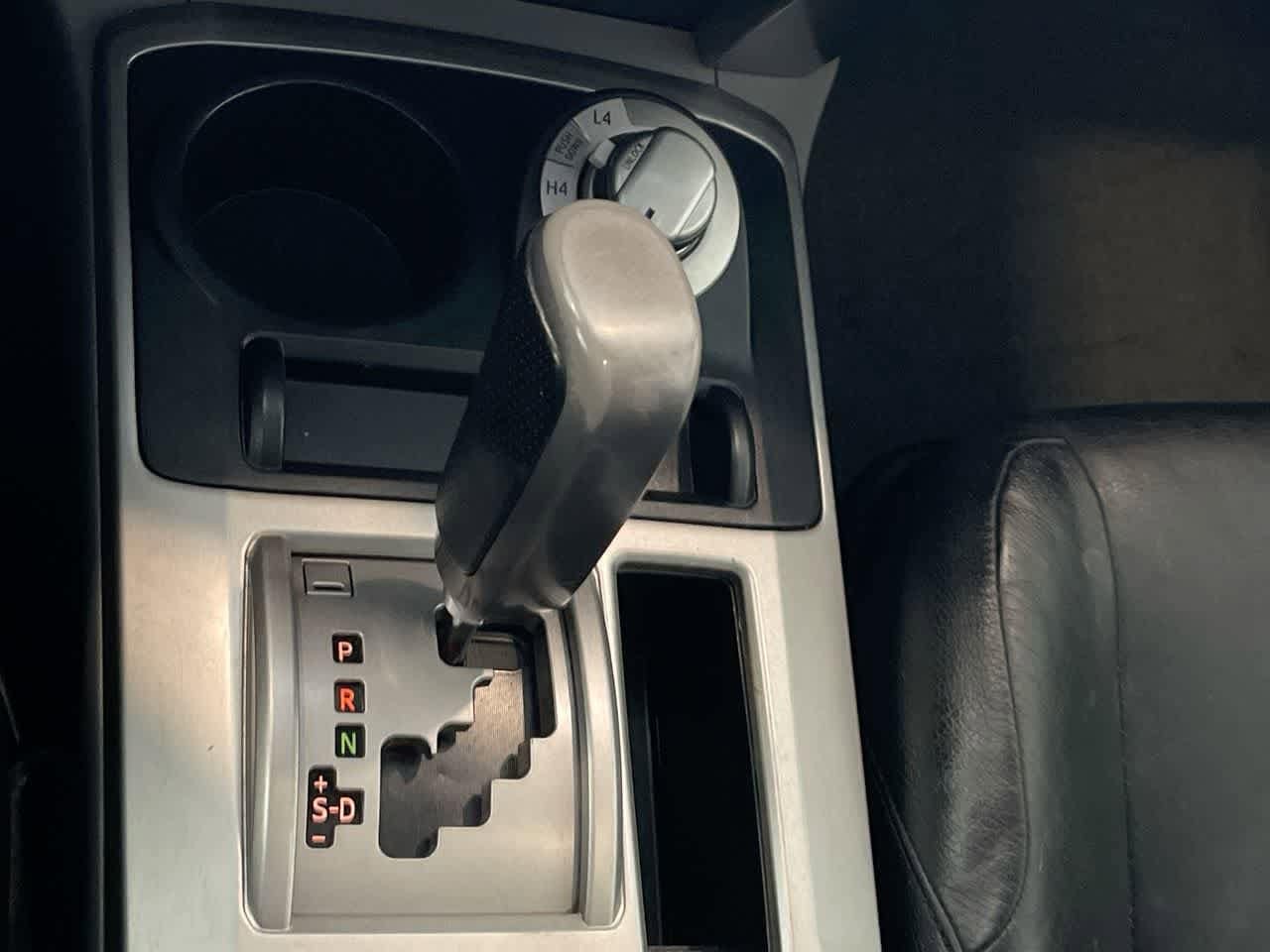 Thumbnail: 2013 Toyota 4Runner - 19