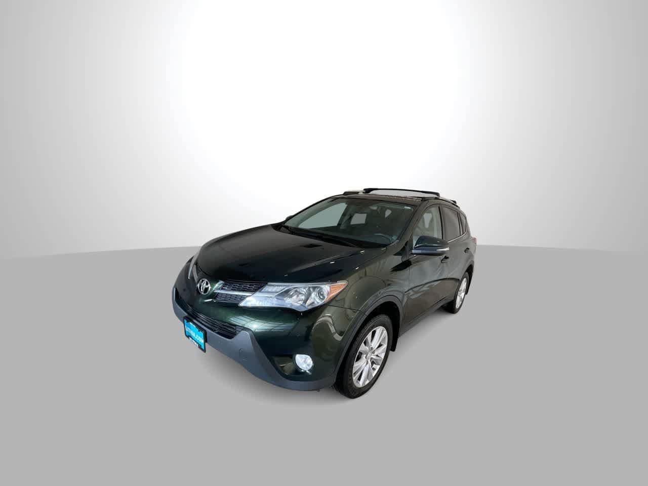 Thumbnail: 2013 Toyota RAV4 - 4