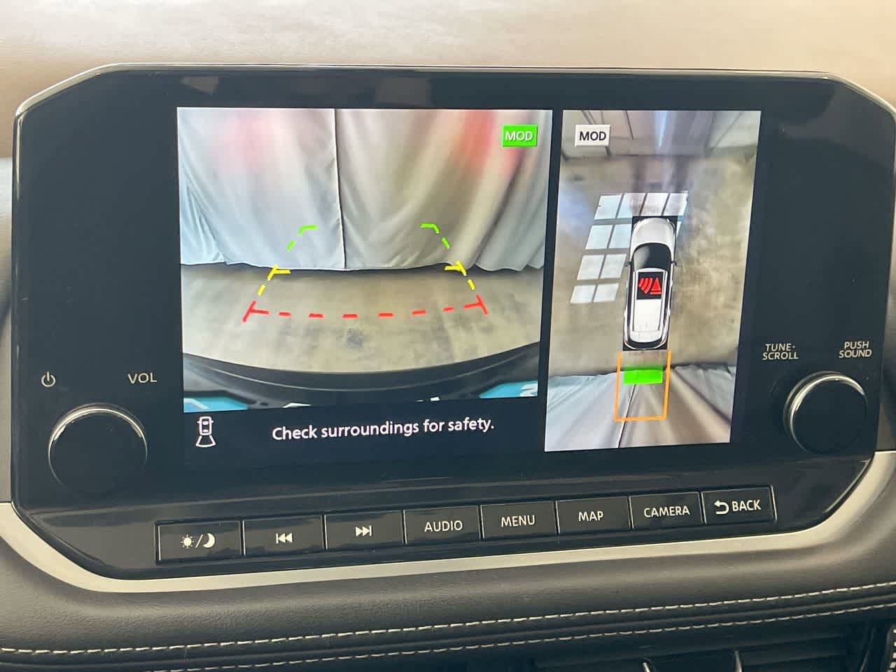 Thumbnail: 2023 Nissan Rogue - 17