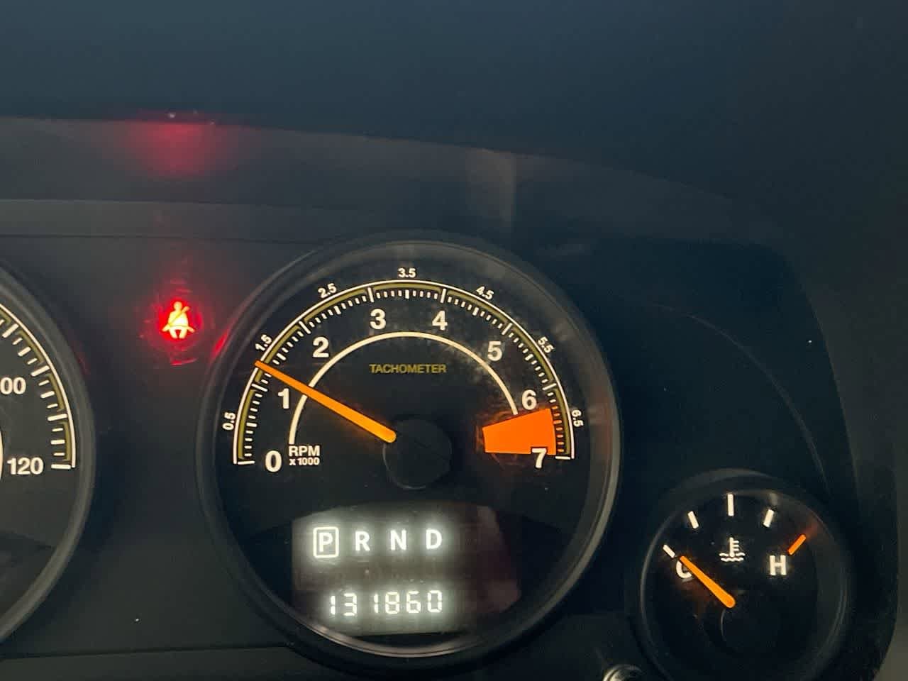 Thumbnail: 2015 Jeep Compass - 15