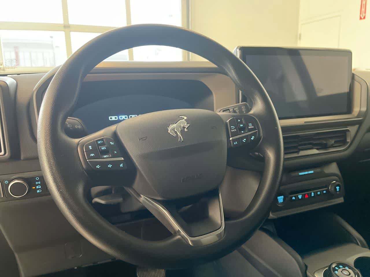 Thumbnail: 2025 Ford Bronco Sport - 14