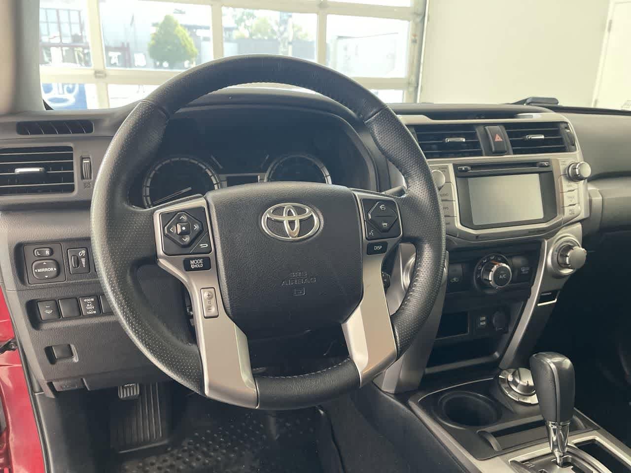2018 Toyota 4Runner SR5 14