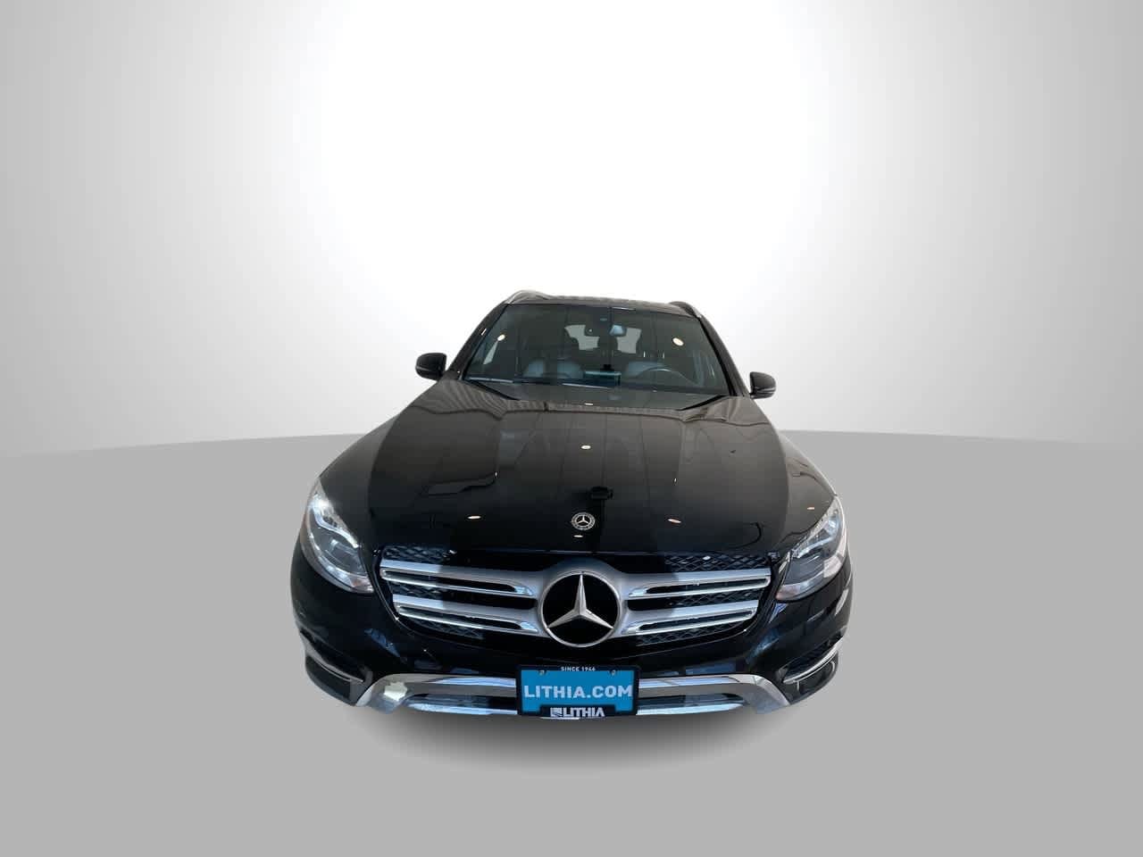 Thumbnail: 2017 Mercedes-Benz GLC - 3