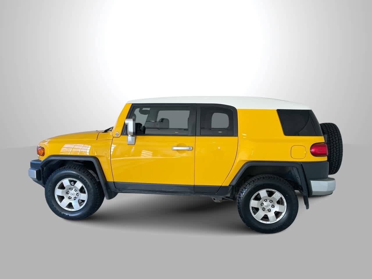 Thumbnail: 2009 Toyota FJ Cruiser - 5