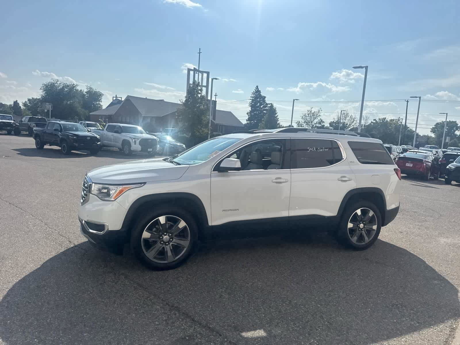 Thumbnail: 2017 GMC Acadia - 23