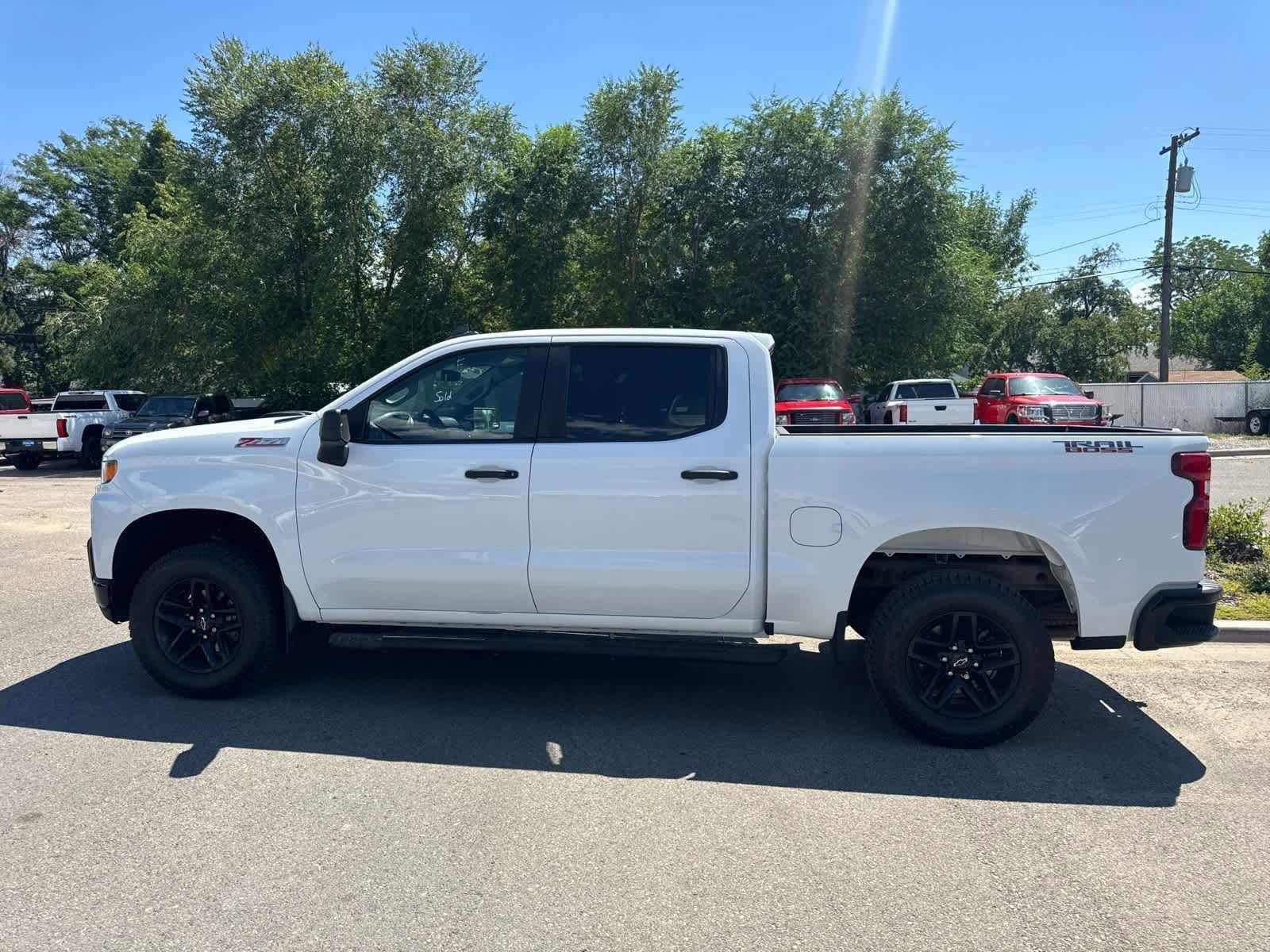 Thumbnail: 2021 Chevrolet Silverado 1500 - 16