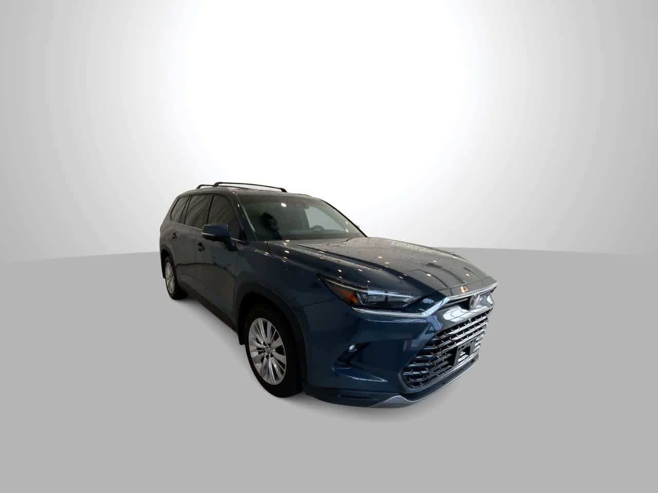Certified 2024 Toyota Grand Highlander Platinum with VIN 5TDAAAB57RS041686 for sale in Billings, MT