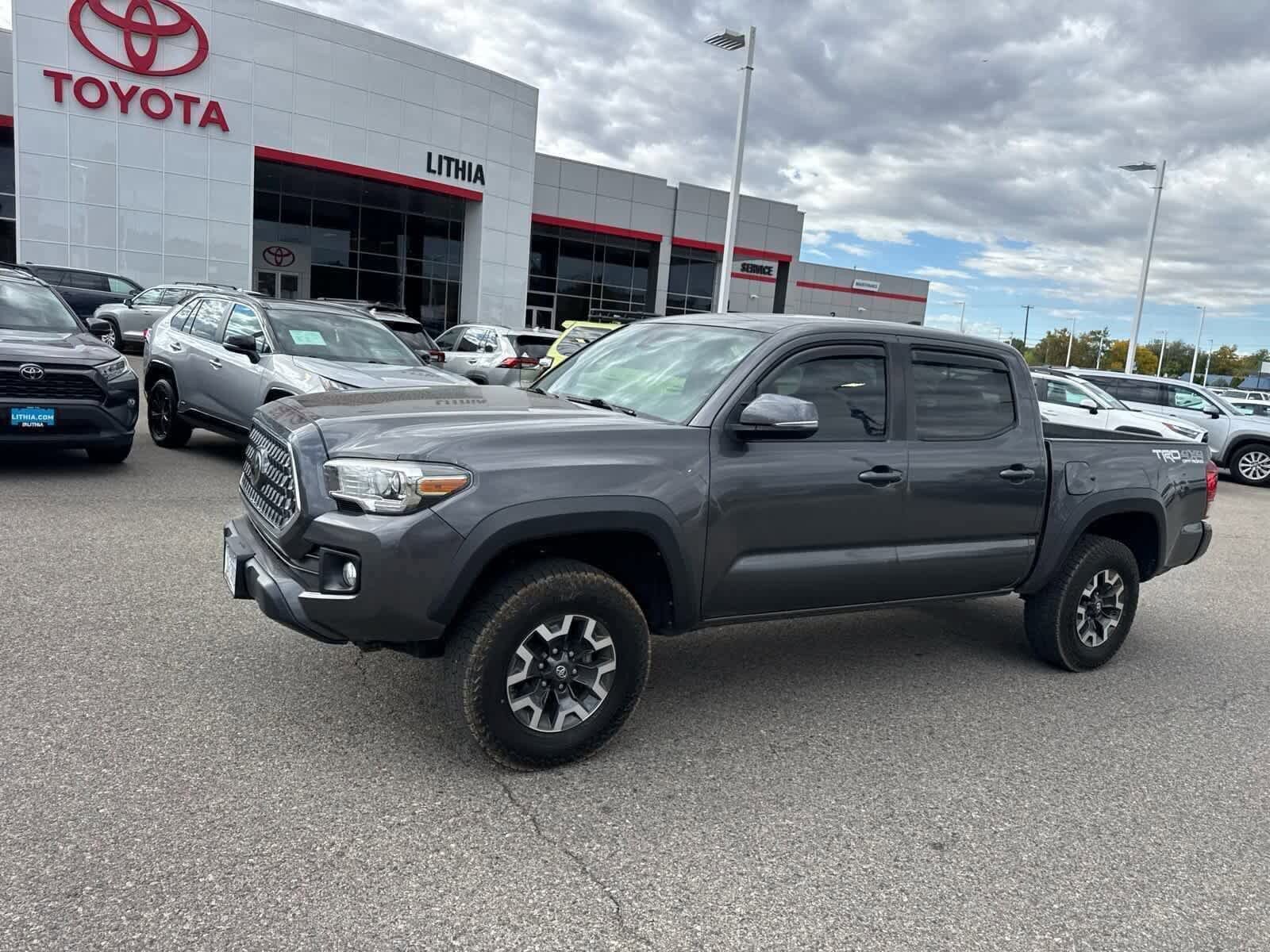2019 Toyota Tacoma TRD Double Cab V6 photo 3