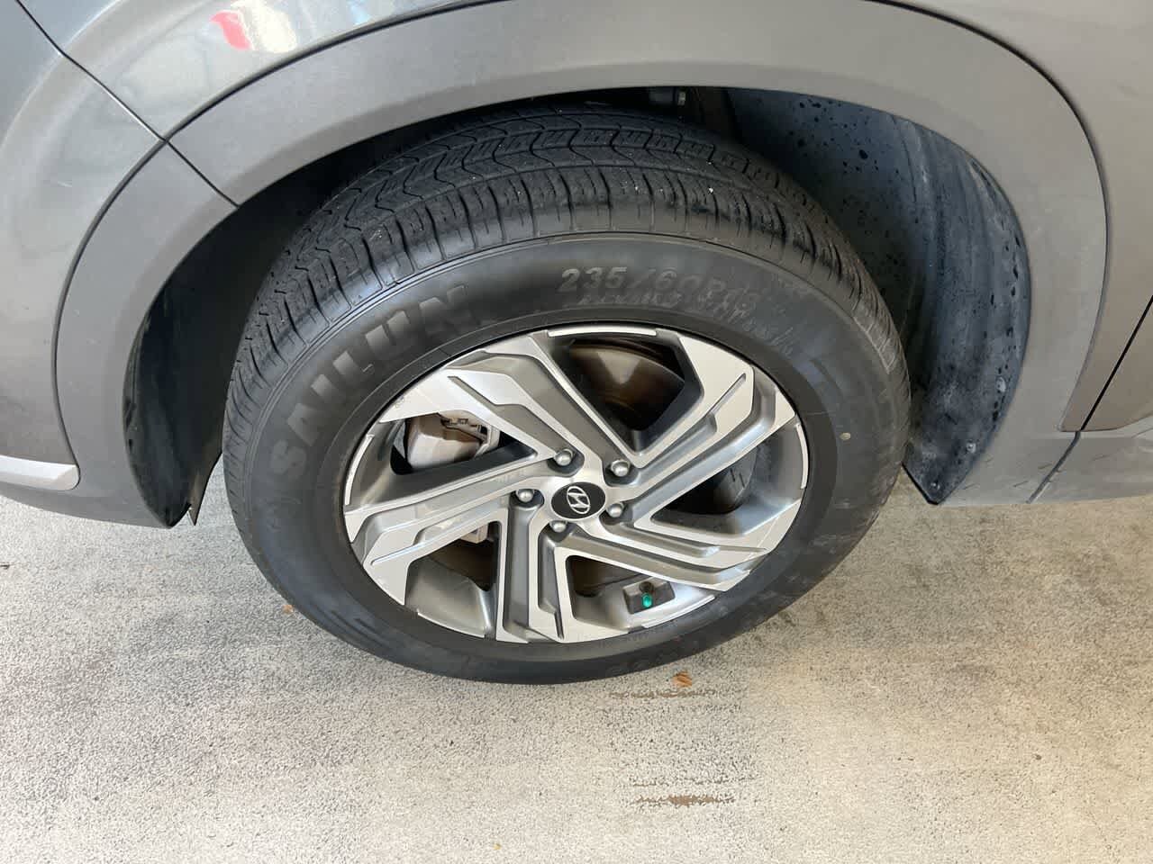 Thumbnail: 2023 Hyundai Santa Fe - 10