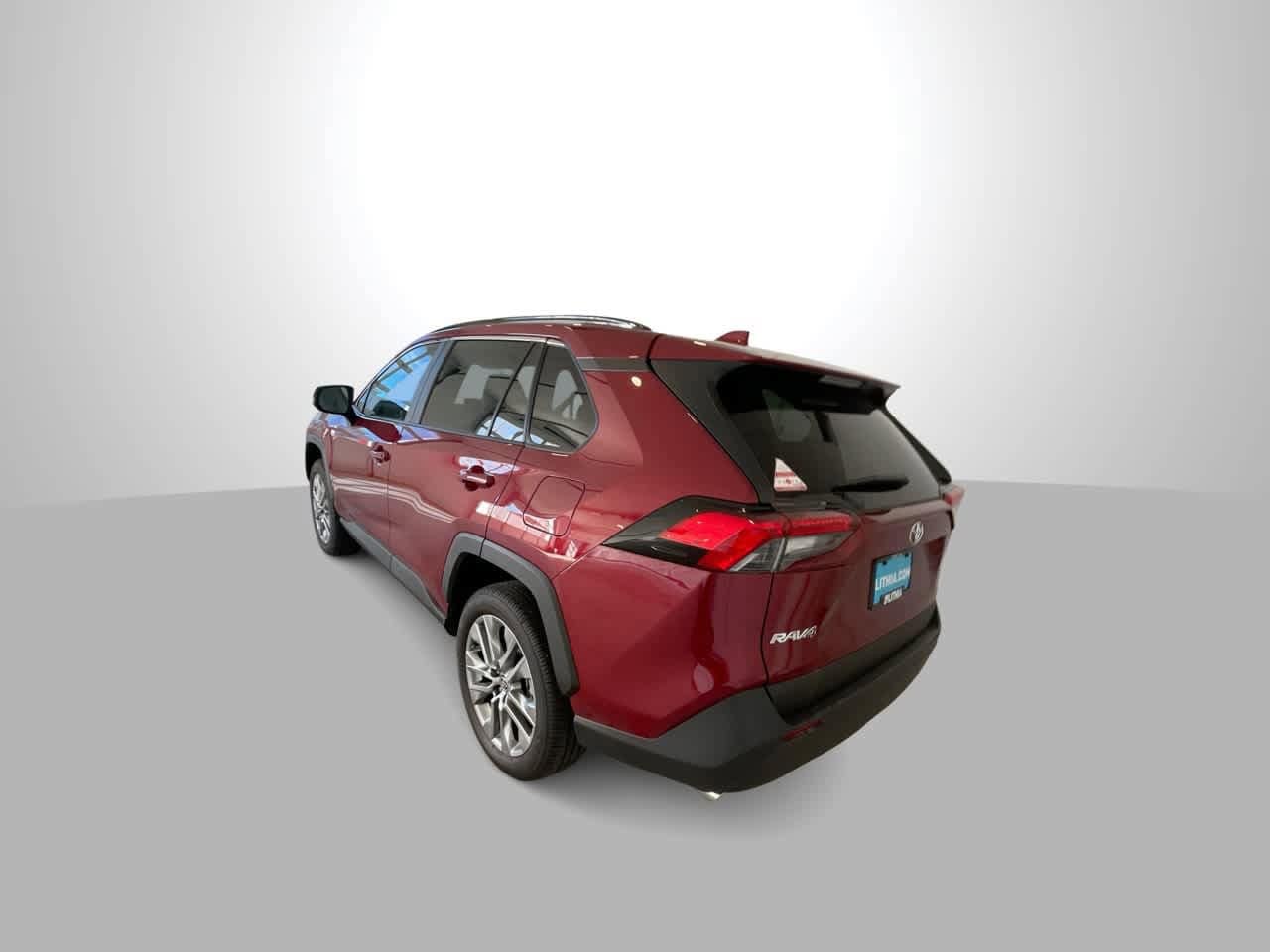 Thumbnail: 2025 Toyota RAV4 - 6