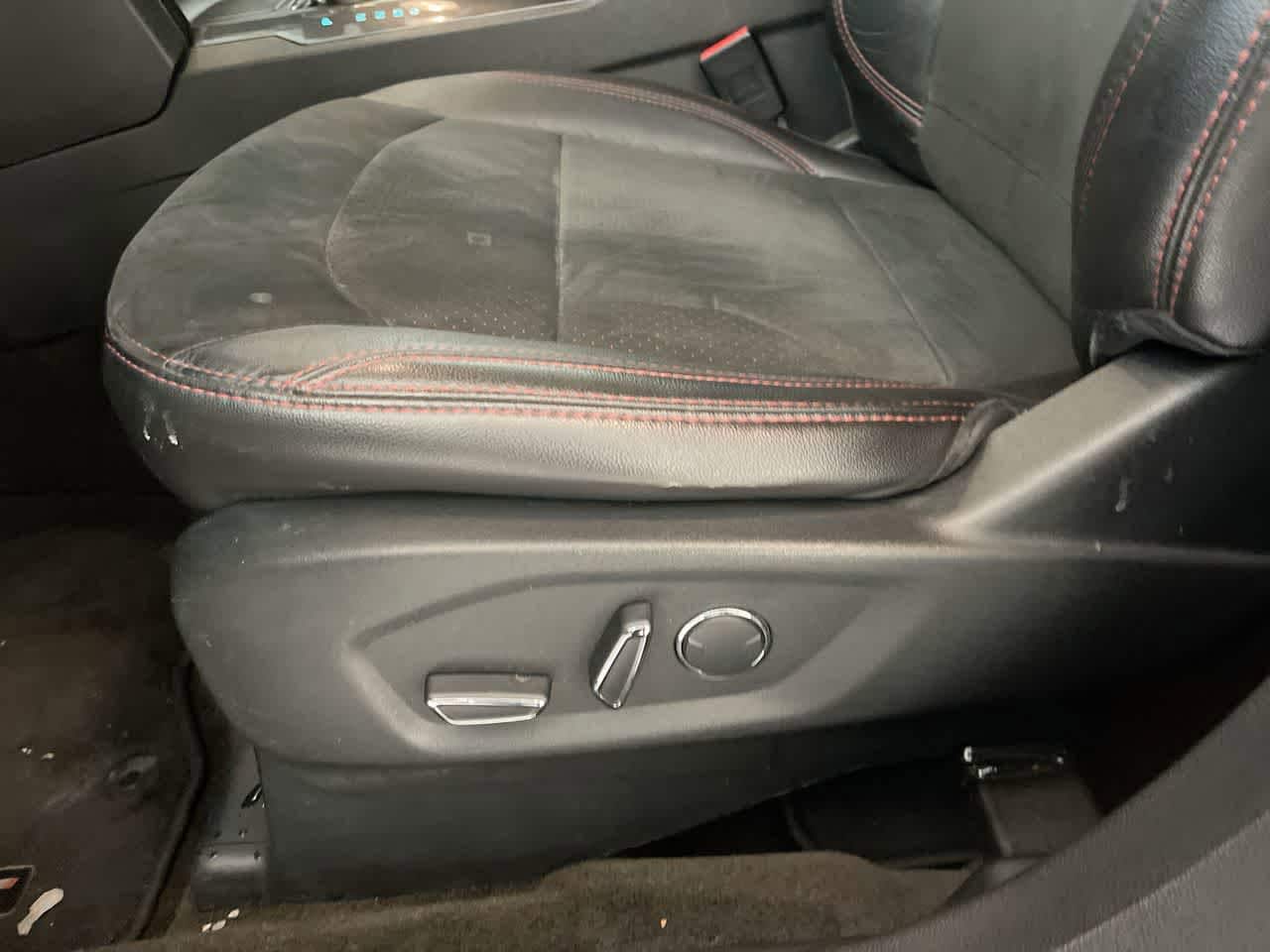 Thumbnail: 2018 Ford Explorer - 12