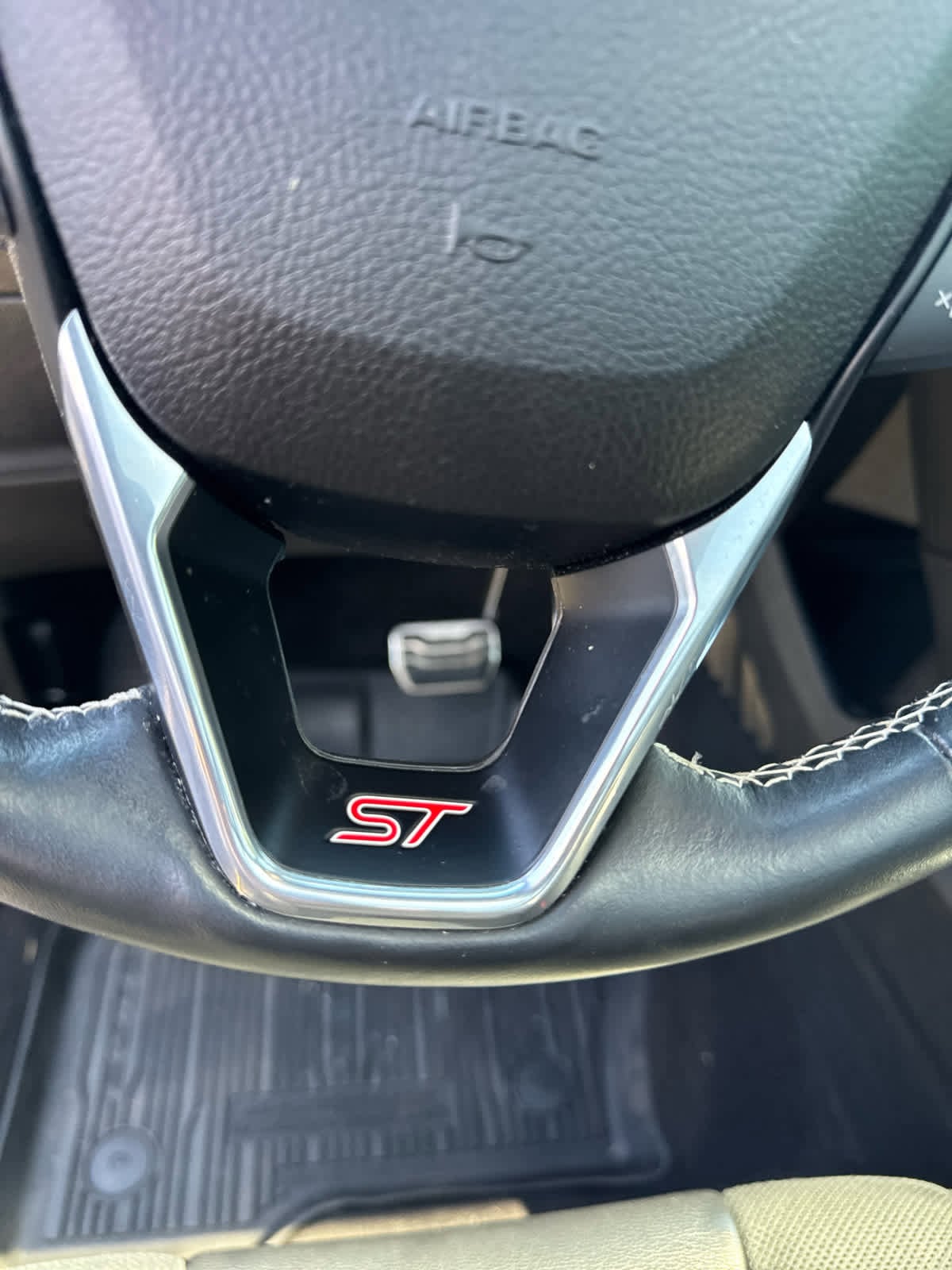Thumbnail: 2020 Ford Edge - 36