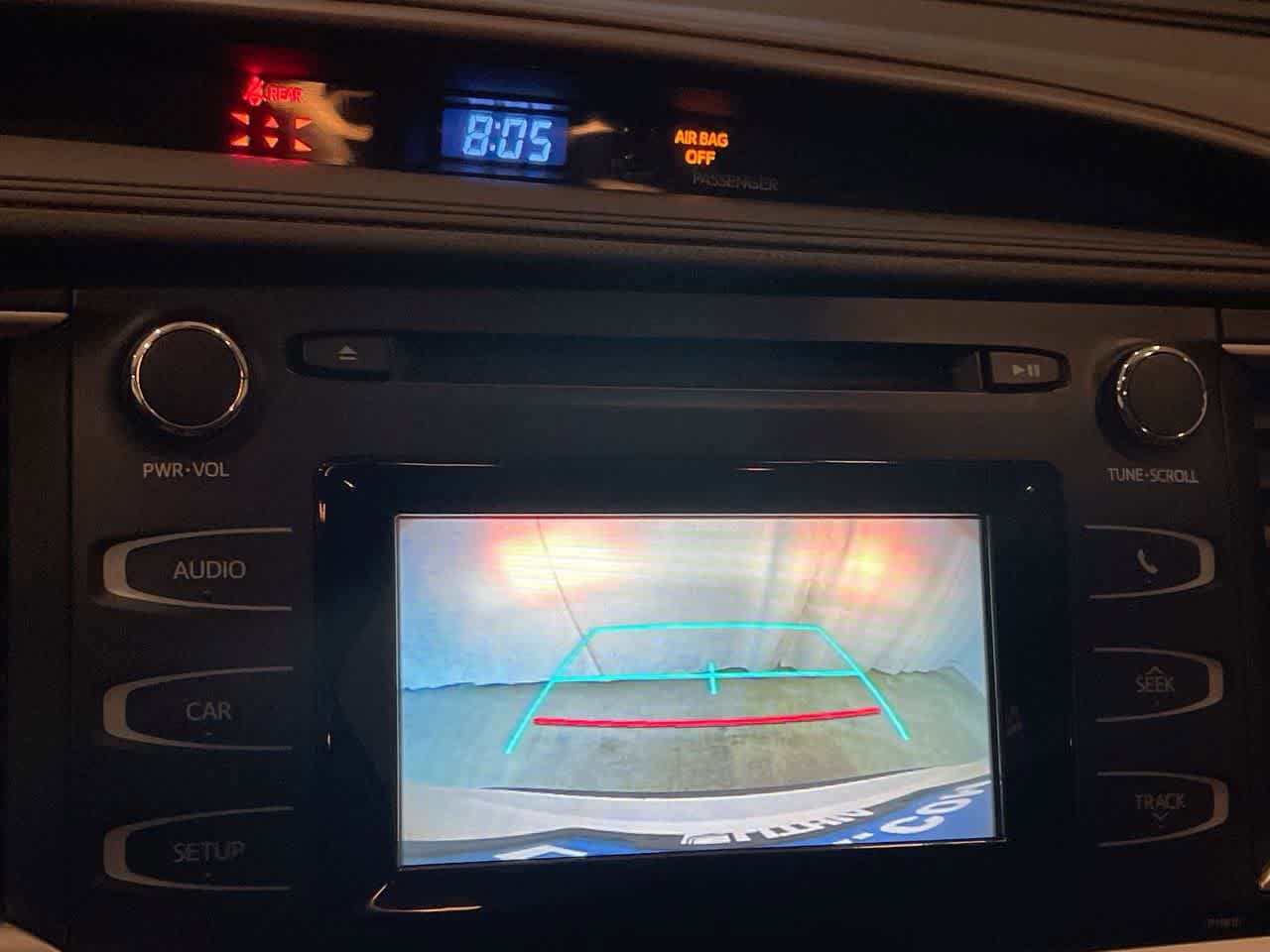 Thumbnail: 2019 Toyota Highlander - 17