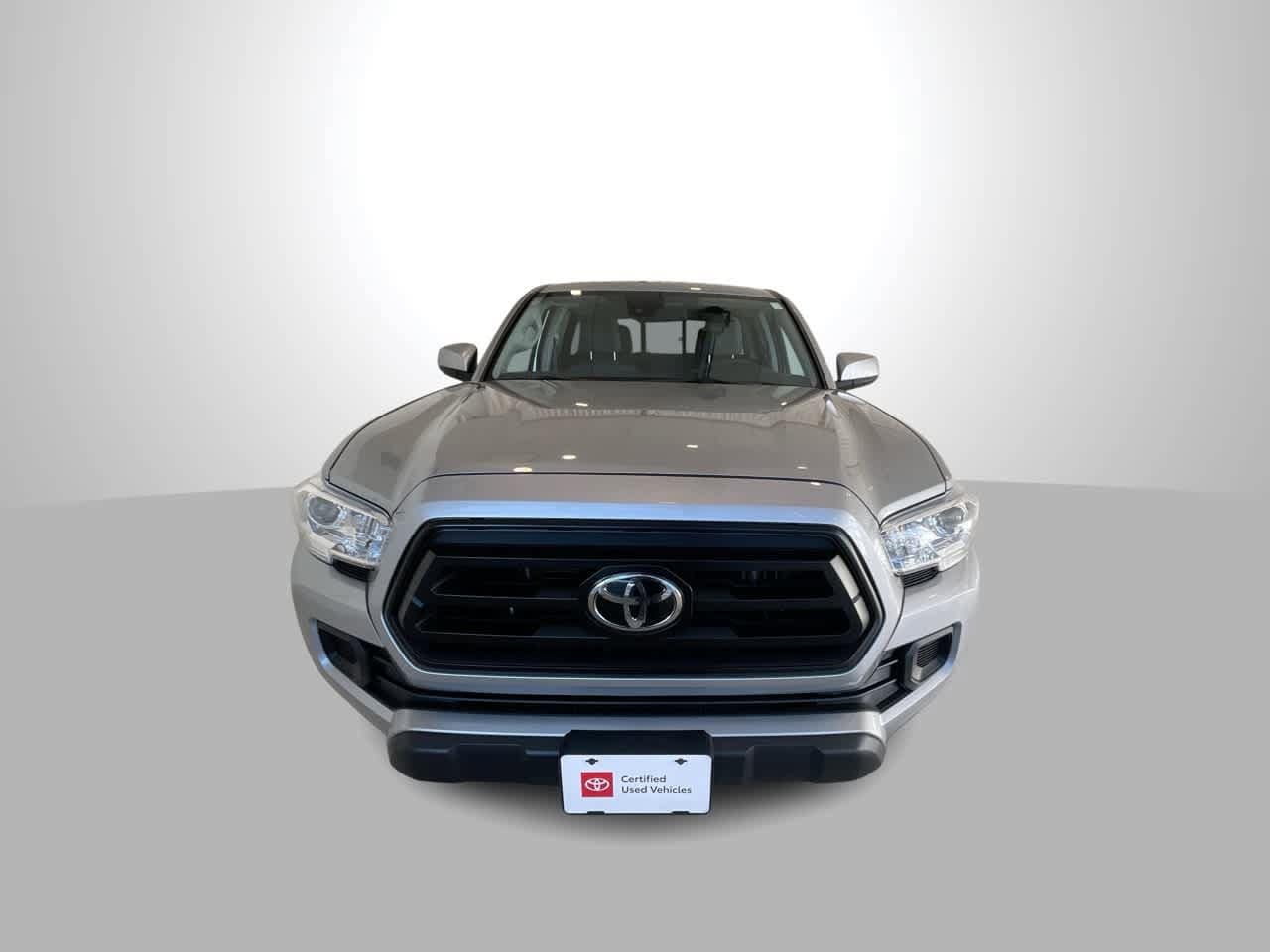 Thumbnail: 2022 Toyota Tacoma - 3