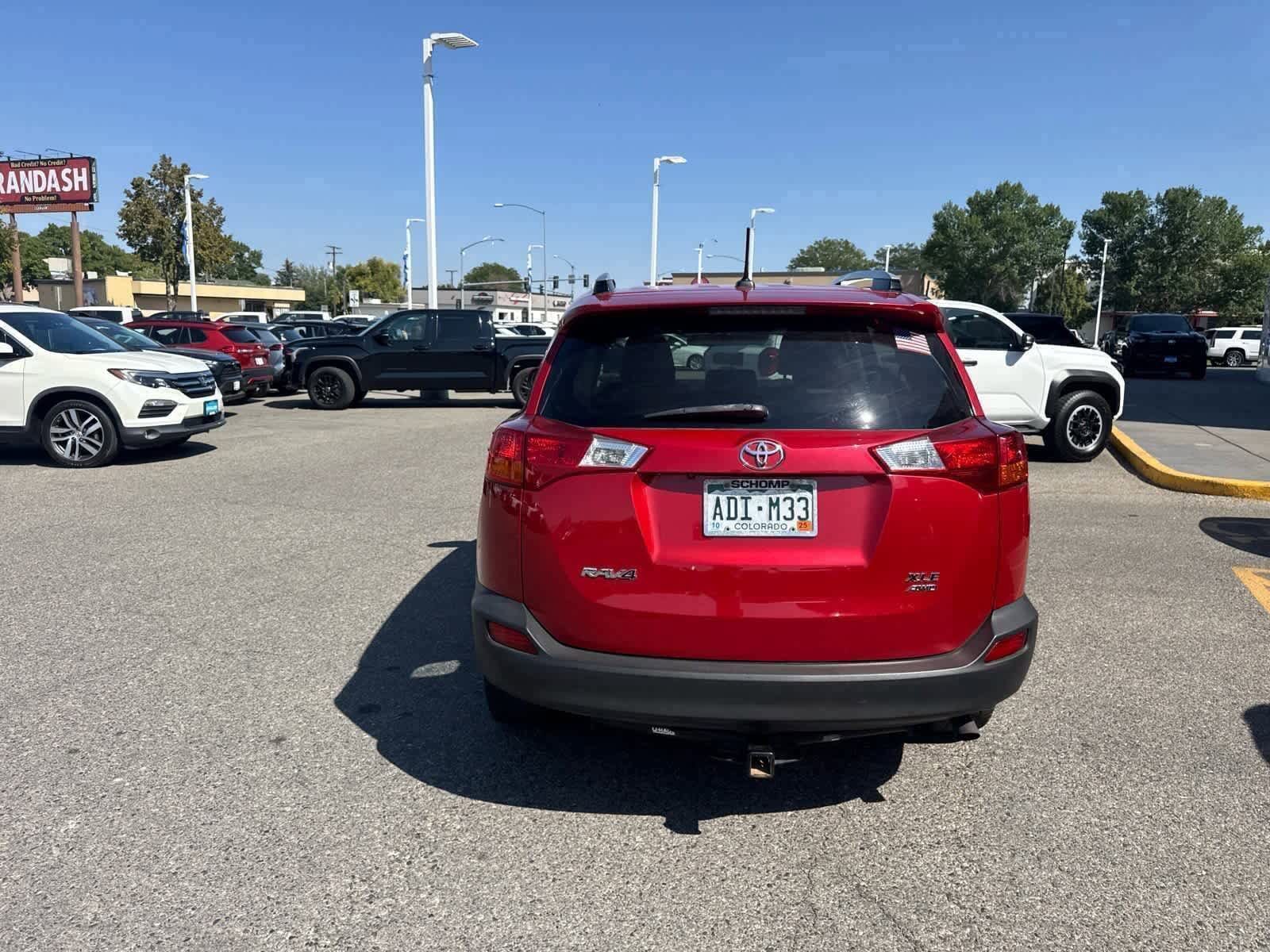 Thumbnail: 2015 Toyota RAV4 - 24