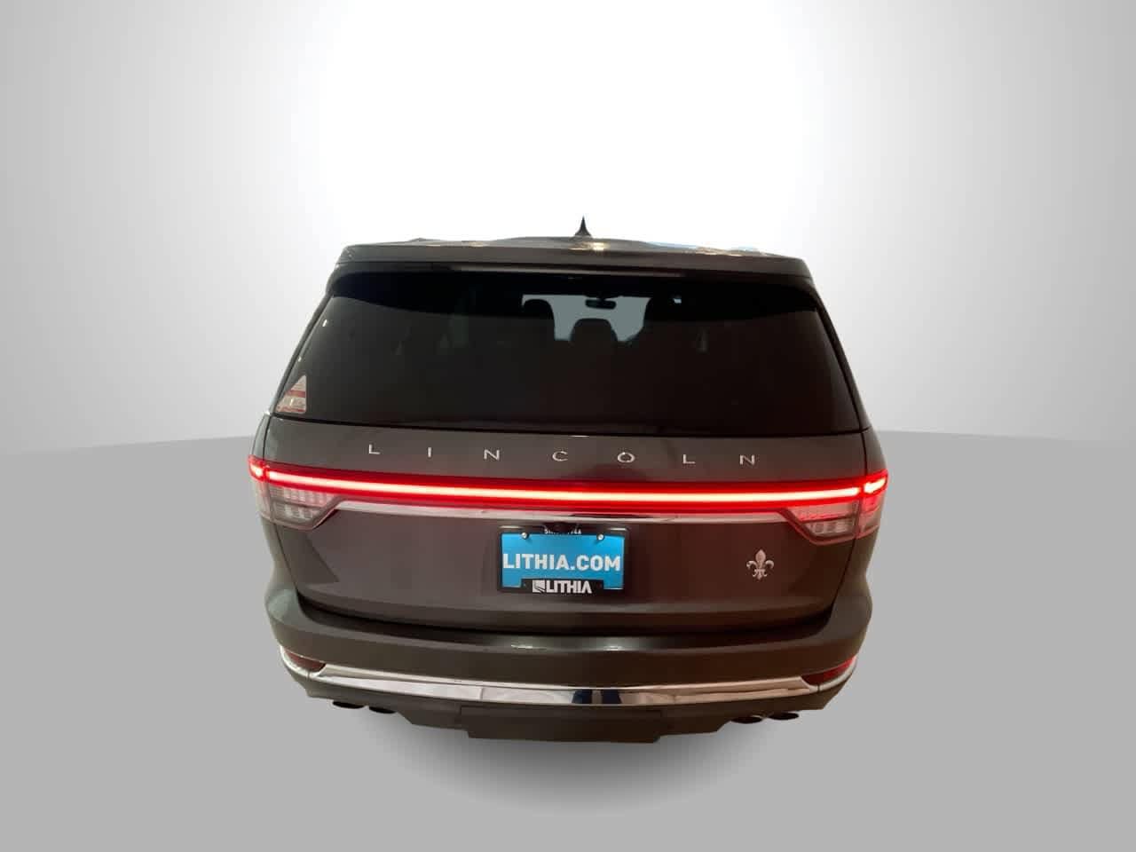 Thumbnail: 2020 Lincoln Aviator - 7