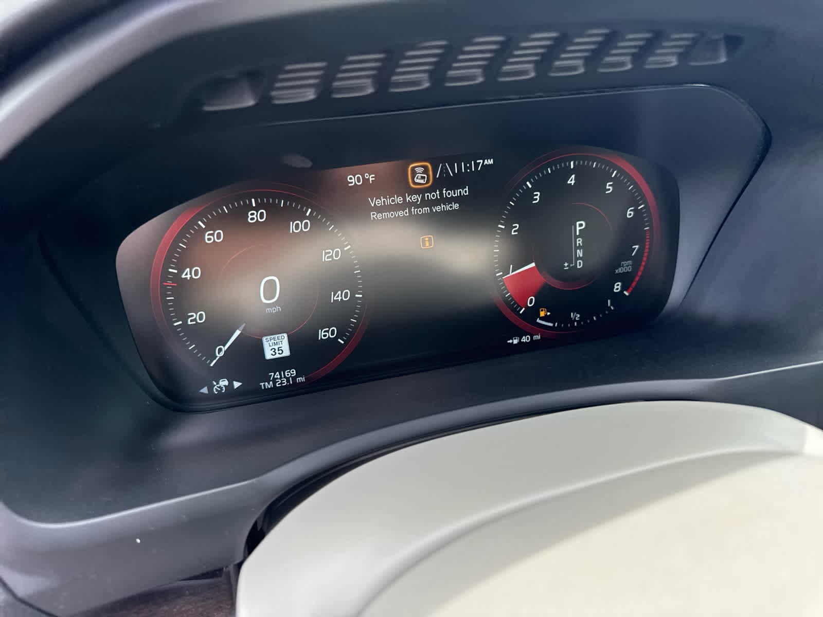 Thumbnail: 2019 Volvo XC90 - 36