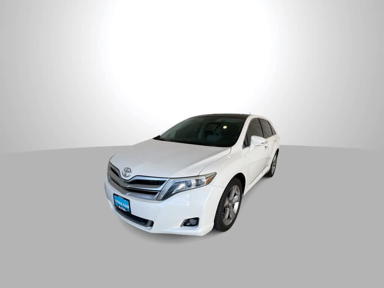 Thumbnail: 2015 Toyota Venza - 4