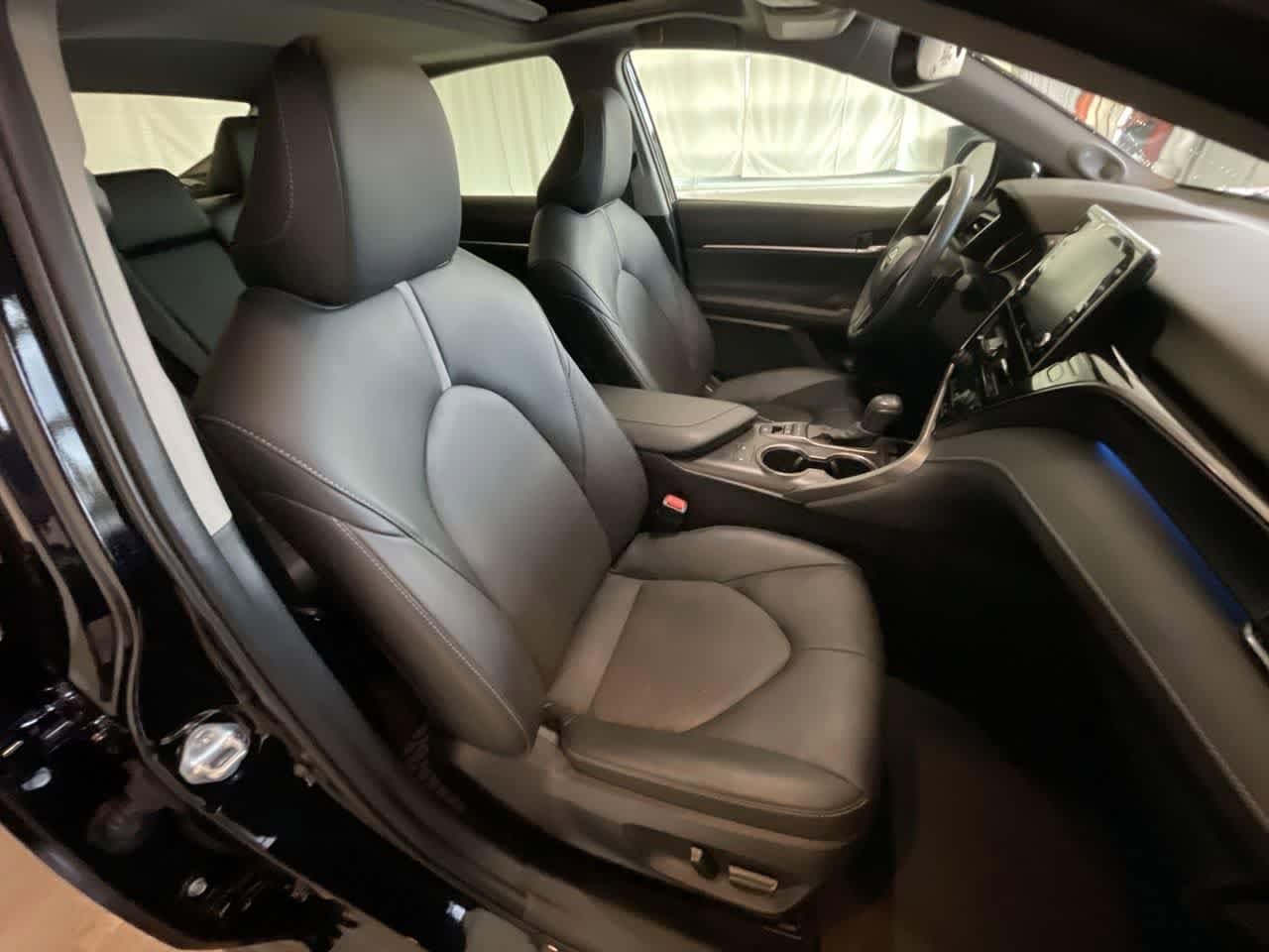 Thumbnail: 2023 Toyota Camry - 25