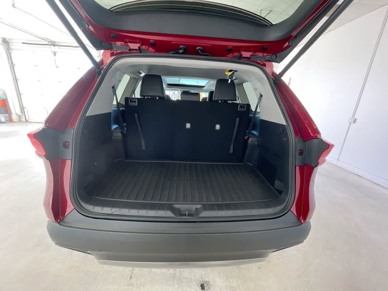 Thumbnail: 2026 Toyota Grand Highlander - 25