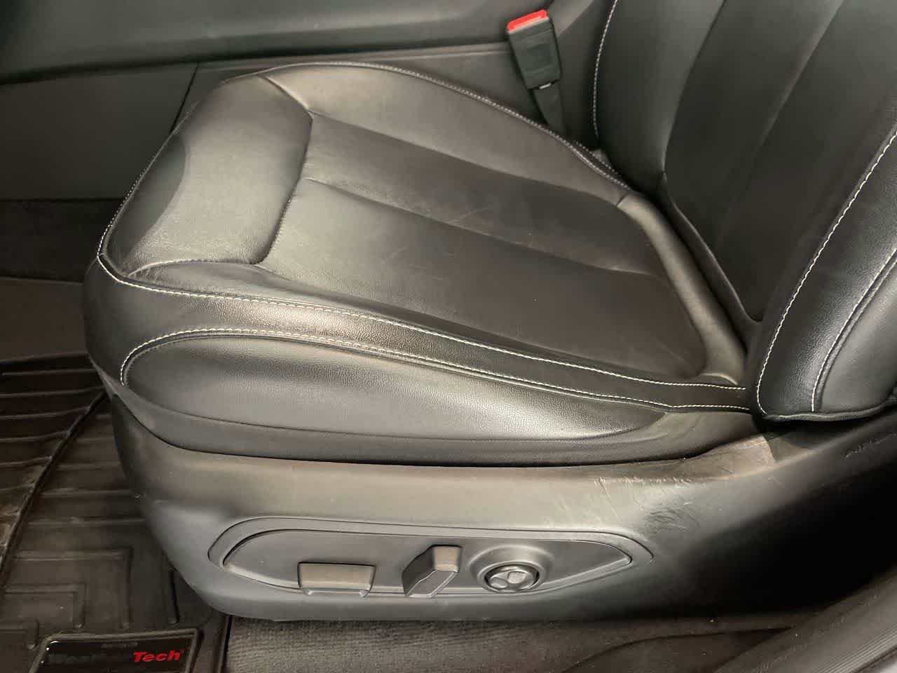 Thumbnail: 2021 Jeep Grand Cherokee L - 12