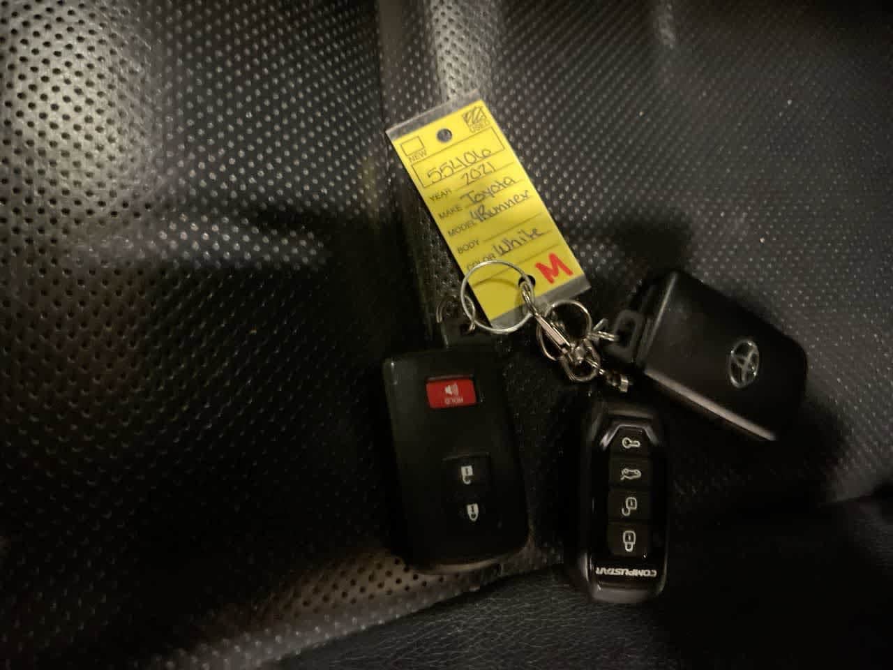 Thumbnail: 2021 Toyota 4Runner - 27