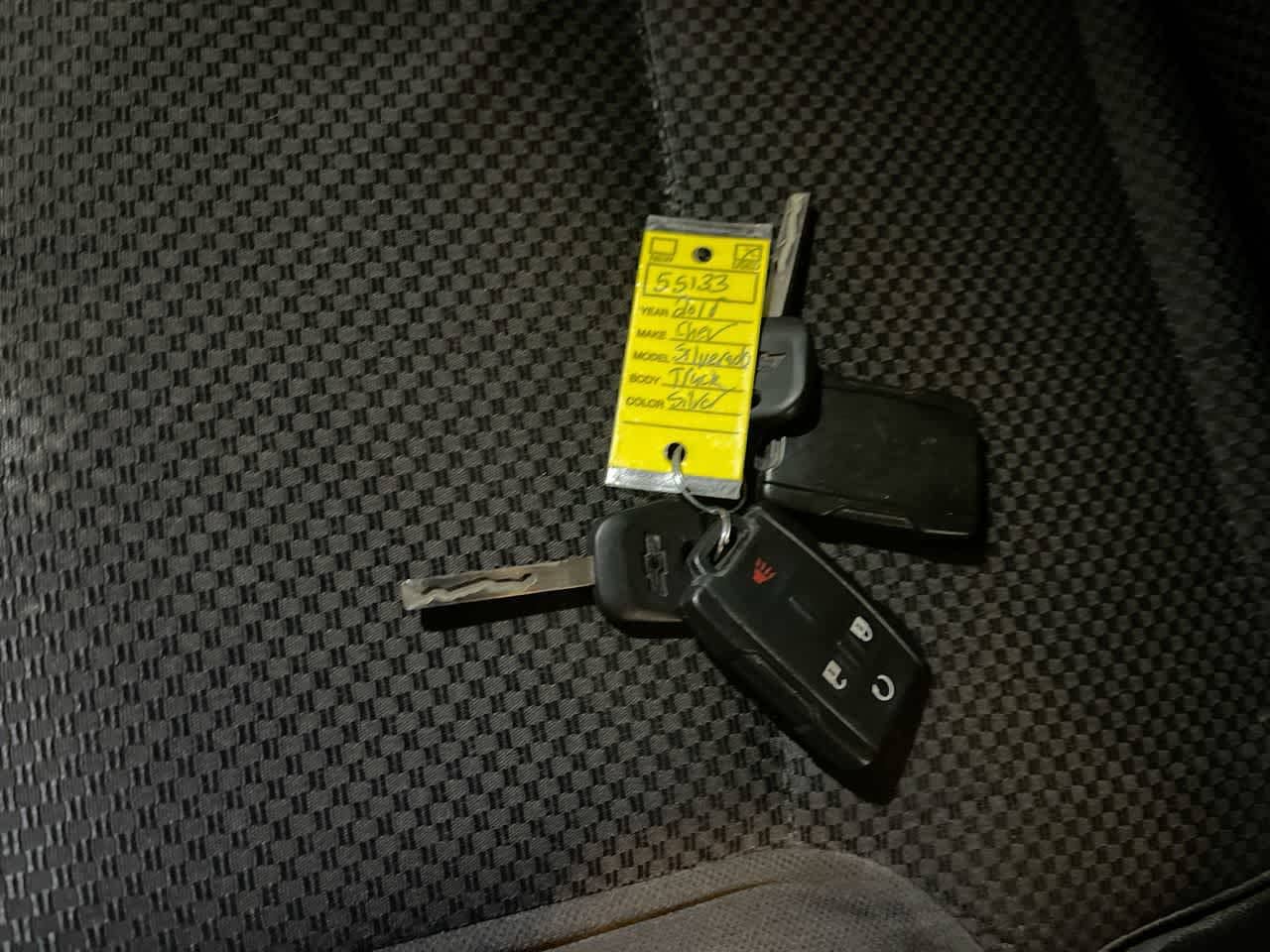 Thumbnail: 2018 Chevrolet Silverado 1500 - 26