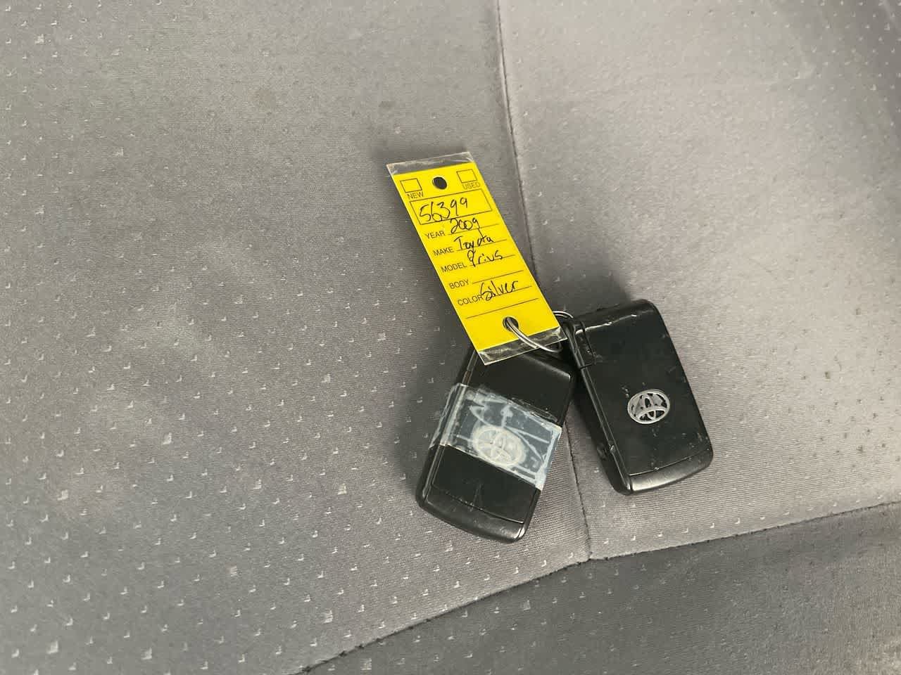 Thumbnail: 2009 Toyota Prius - 25