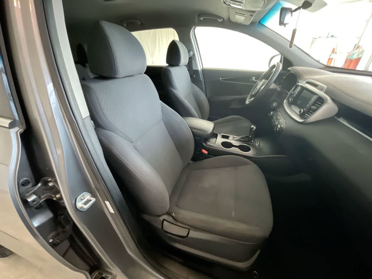 Thumbnail: 2018 Kia Sorento - 24