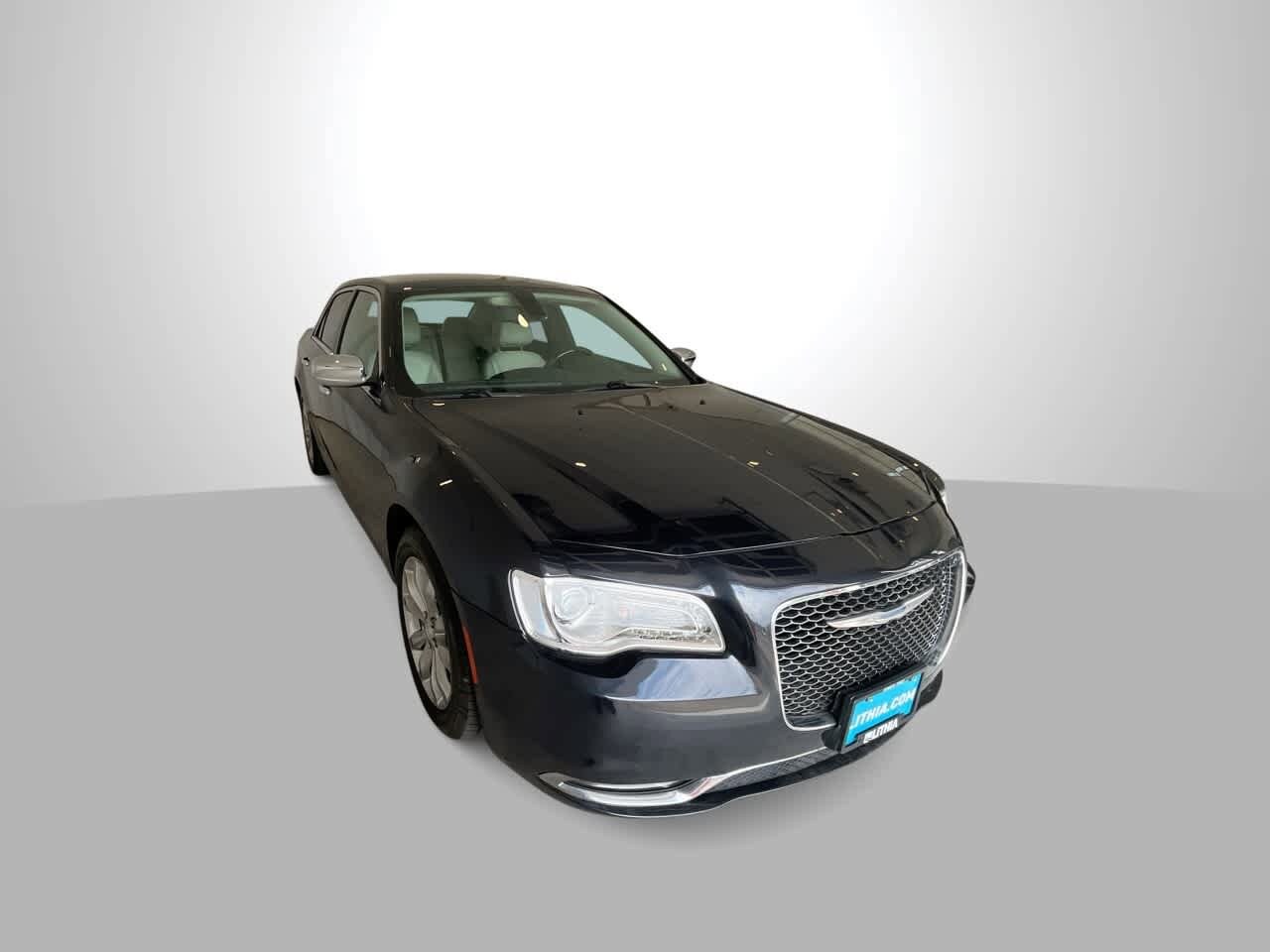 2018 Chrysler 300 Limited photo 3