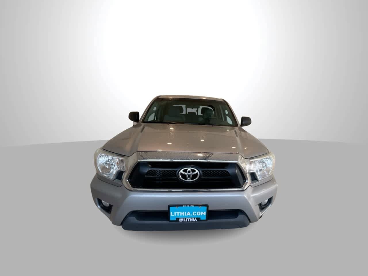 Thumbnail: 2014 Toyota Tacoma - 3
