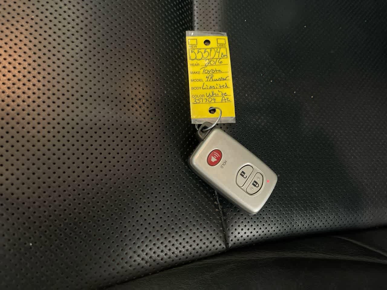 Thumbnail: 2016 Toyota 4Runner - 27