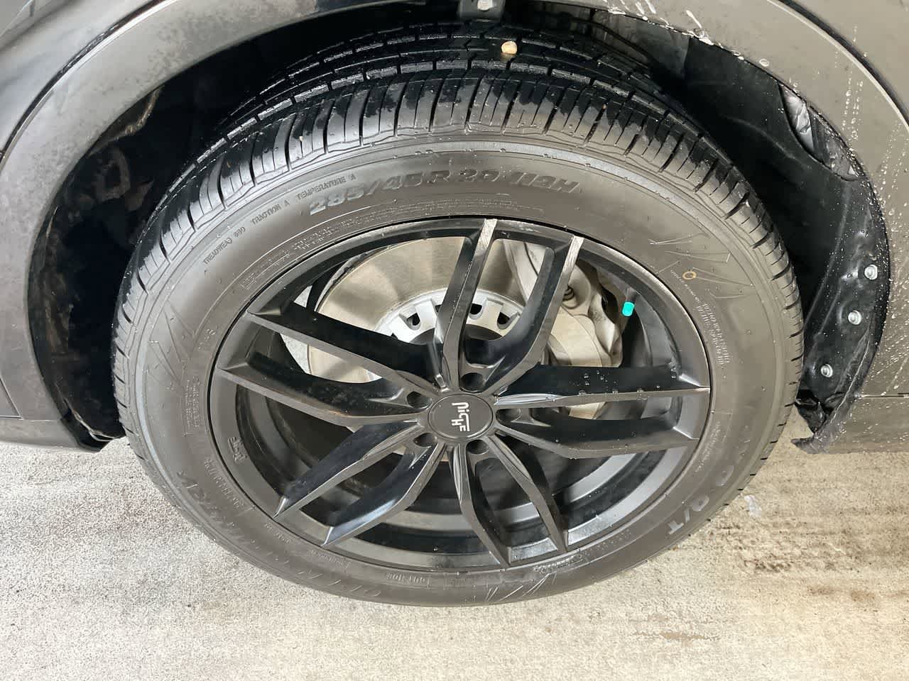 Thumbnail: 2019 Audi Q7 - 10