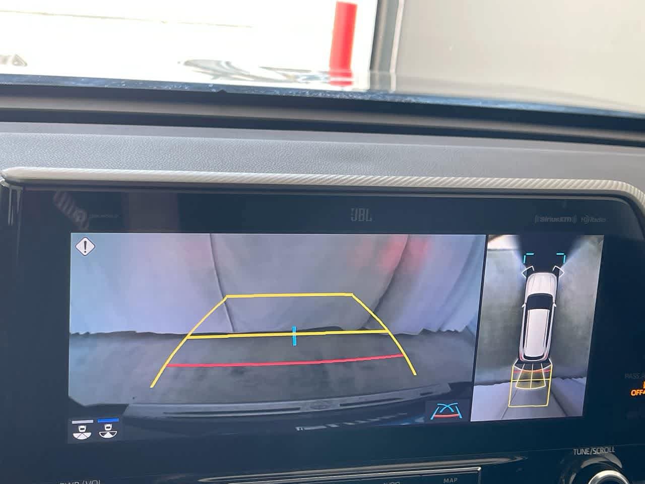 Thumbnail: 2021 Toyota Highlander - 17