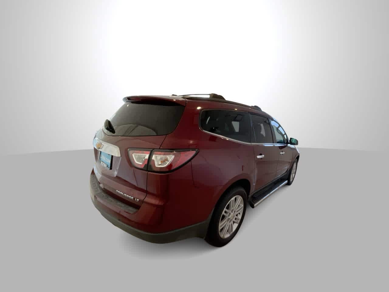 Thumbnail: 2015 Chevrolet Traverse - 8