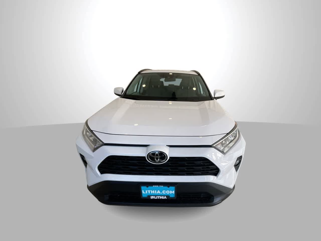 Thumbnail: 2021 Toyota RAV4 - 3