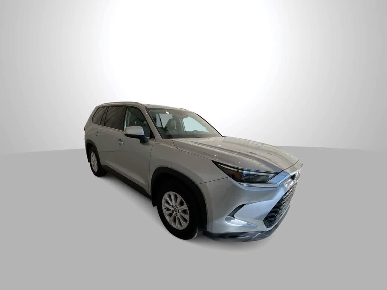 2024 Toyota Grand Highlander XLE photo 2