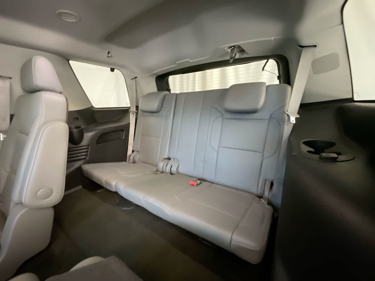 Thumbnail: 2016 Chevrolet Tahoe - 23