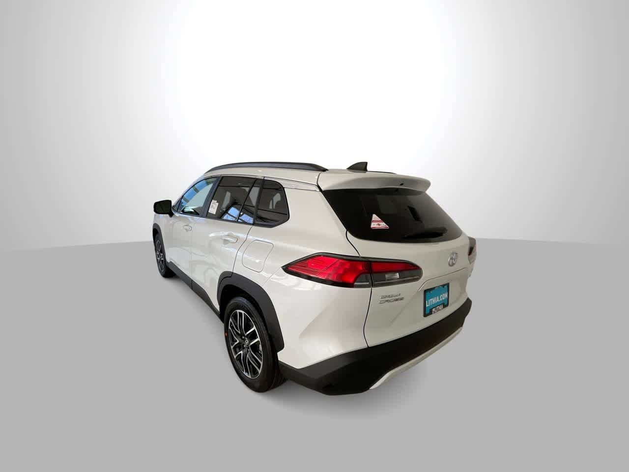 Thumbnail: 2026 Toyota Corolla Cross - 6