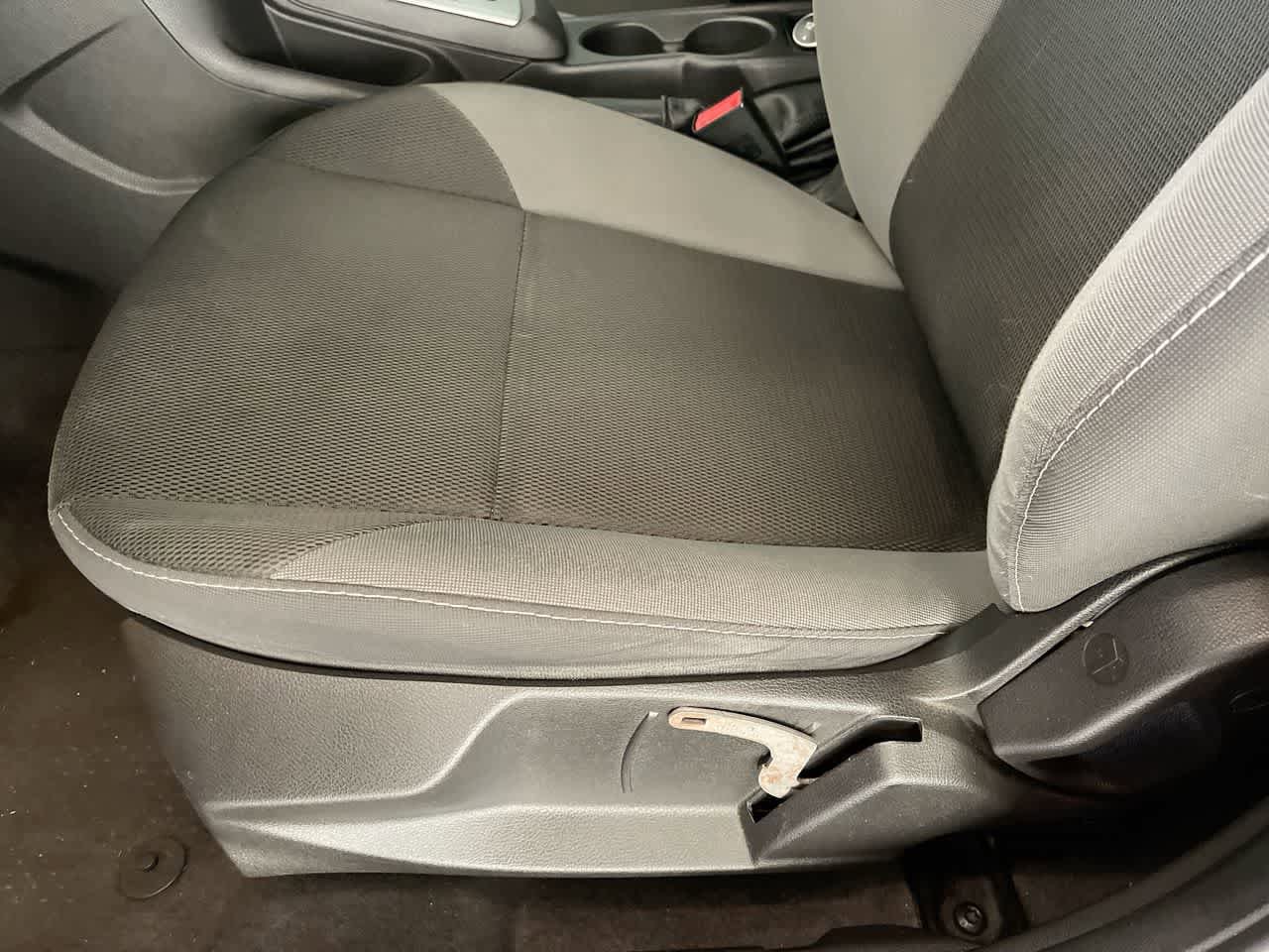 Thumbnail: 2014 Ford Focus - 12