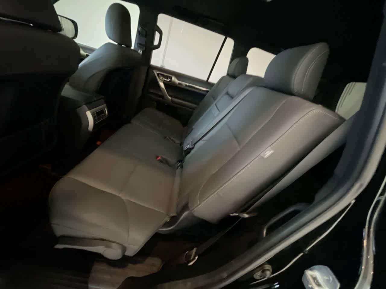 Thumbnail: 2021 Lexus GX - 23