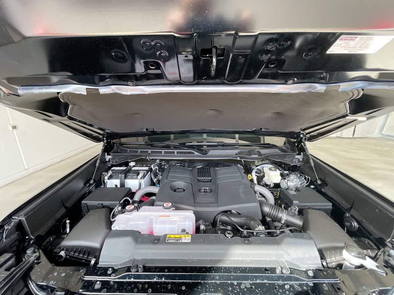 2026 Toyota Tundra SR5 - Photo 25