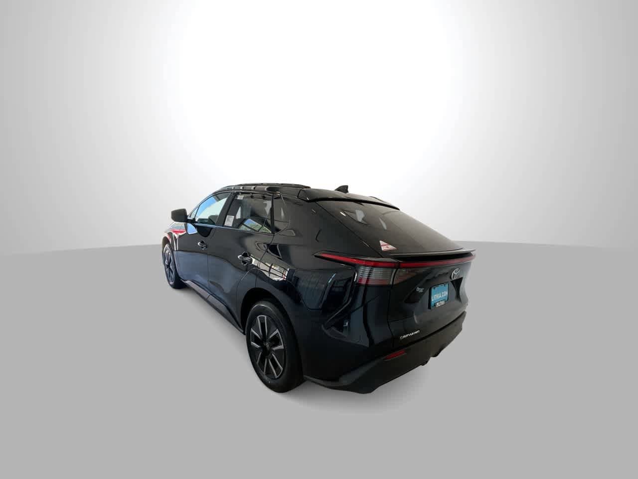 Thumbnail: 2026 Toyota bZ - 6