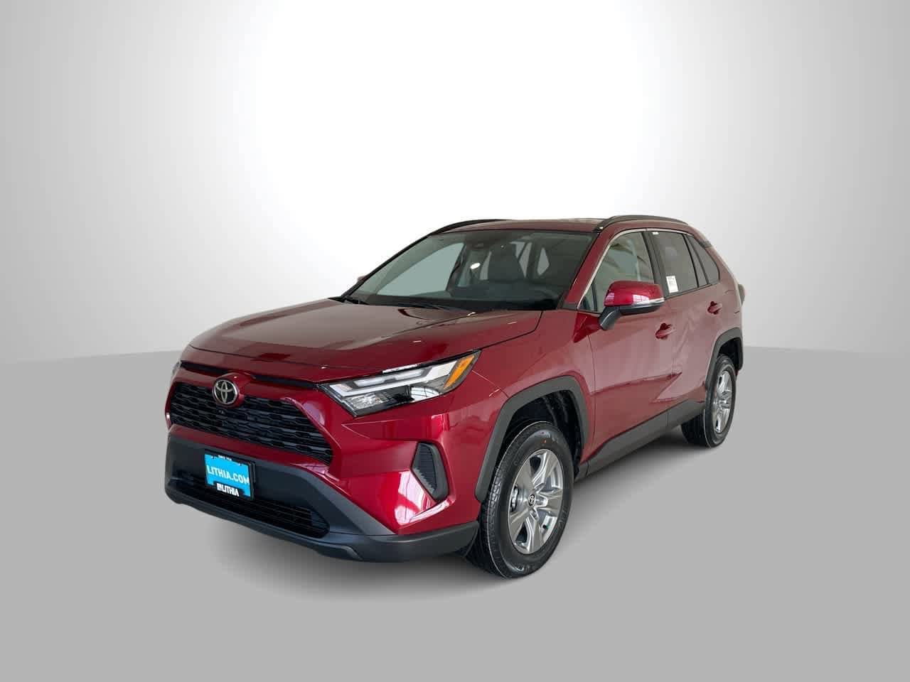 2025 Toyota RAV4 XLE's photo