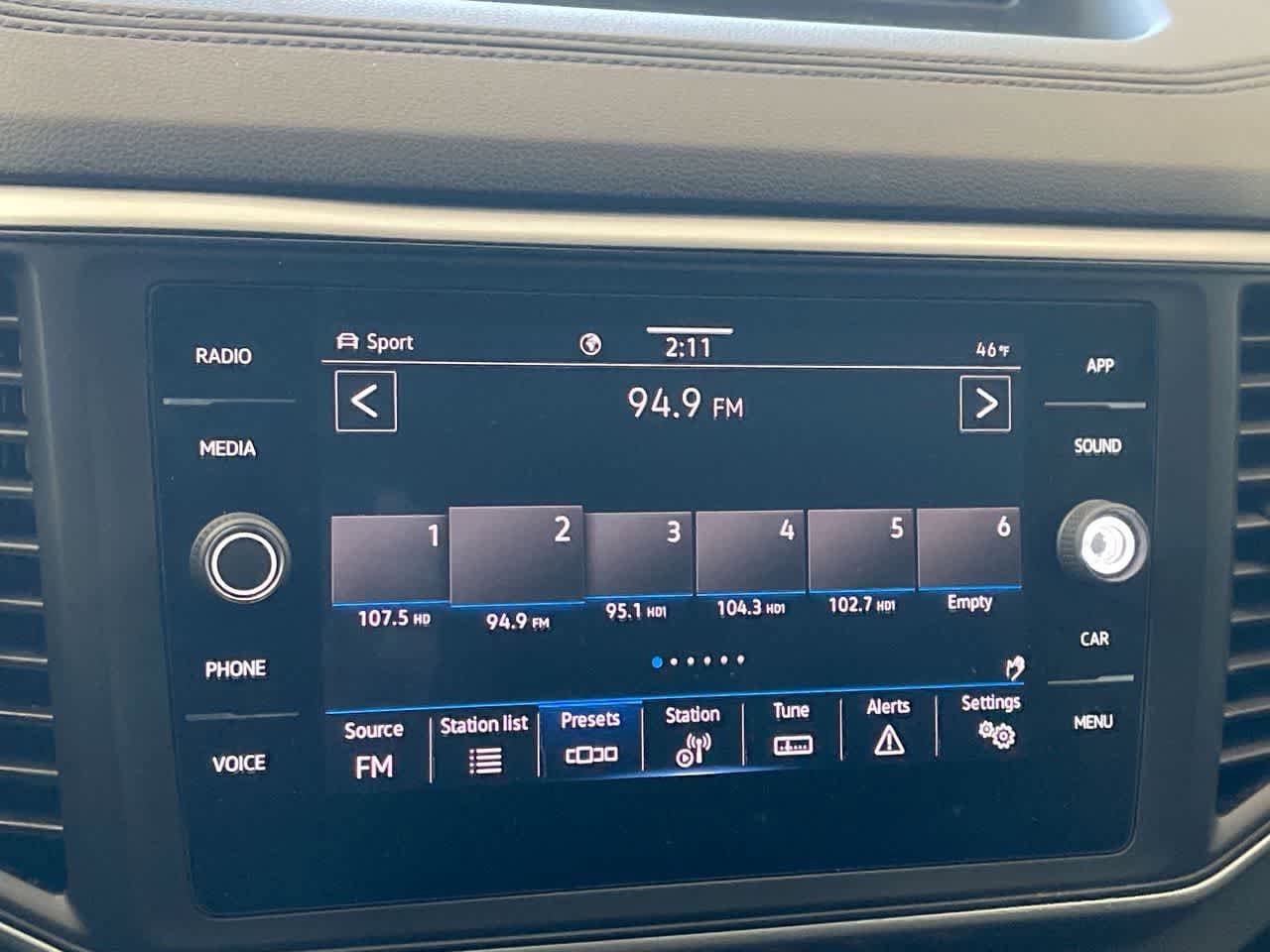 Thumbnail: 2021 Volkswagen Atlas - 16